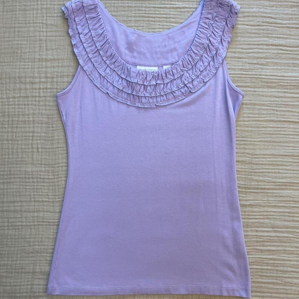 New York & Company women's ruffle-neck tank top